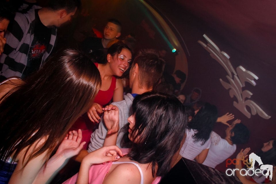 DJ Roli în Club Atti's,