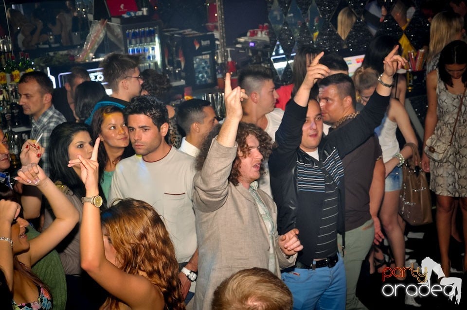 DJ Sava şi Andreea în Club The One,
