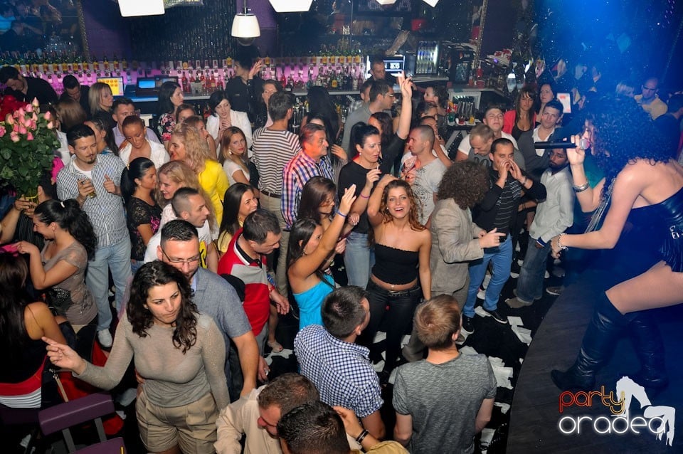 DJ Sava şi Andreea în Club The One,