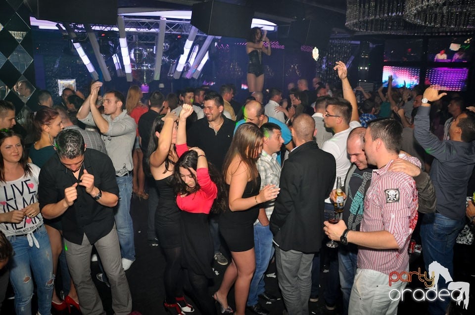 DJ Sava şi Andreea în Club The One,