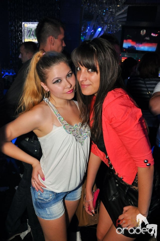 DJ Sava şi Andreea în Club The One,