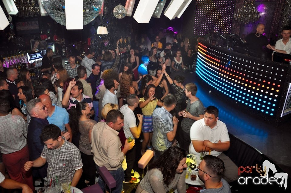 DJ Sava şi Andreea în Club The One,