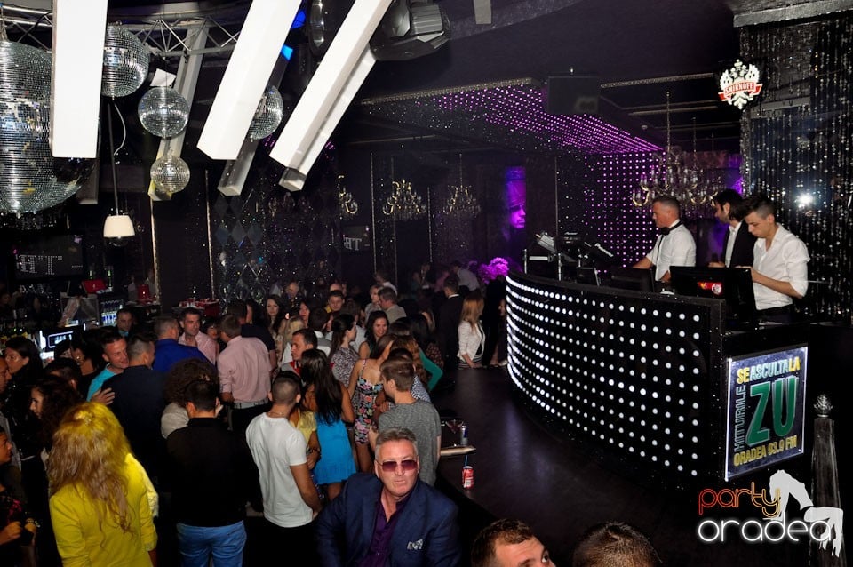 DJ Sava şi Andreea în Club The One,