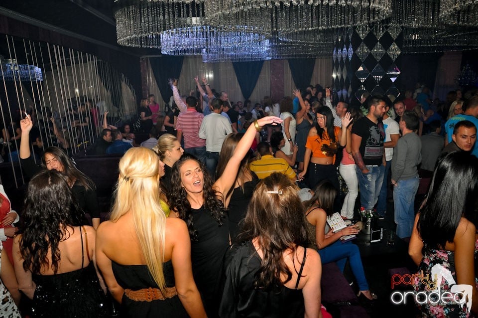 DJ Sava şi Andreea în Club The One,