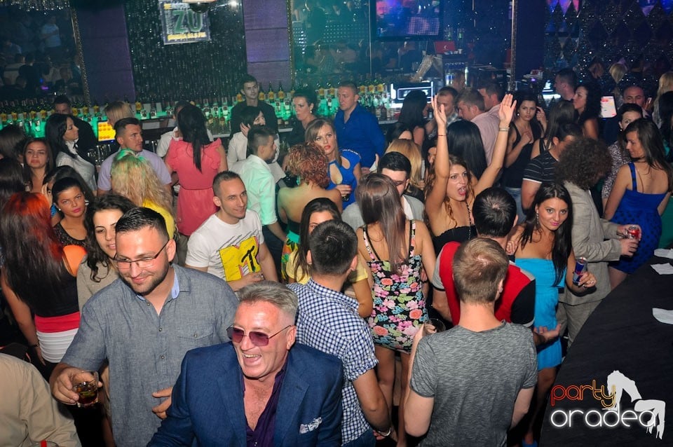 DJ Sava şi Andreea în Club The One,