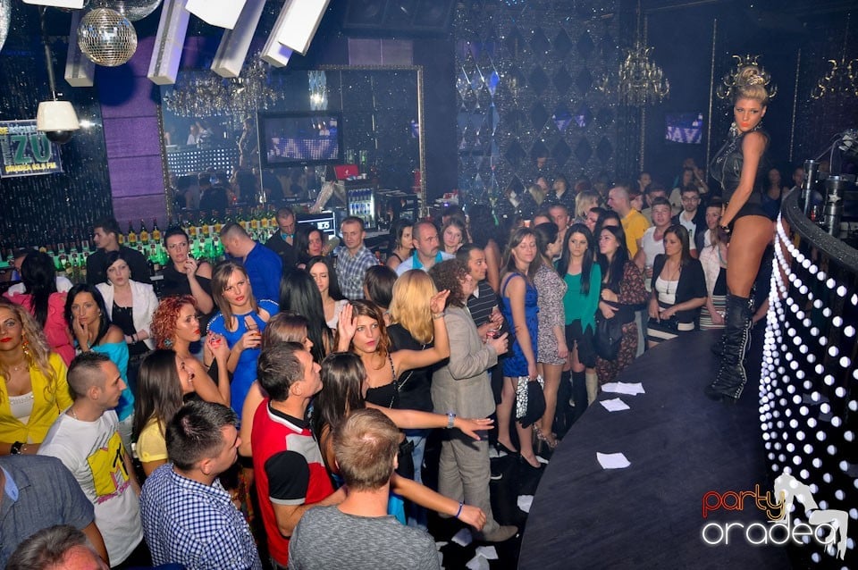 DJ Sava şi Andreea în Club The One,