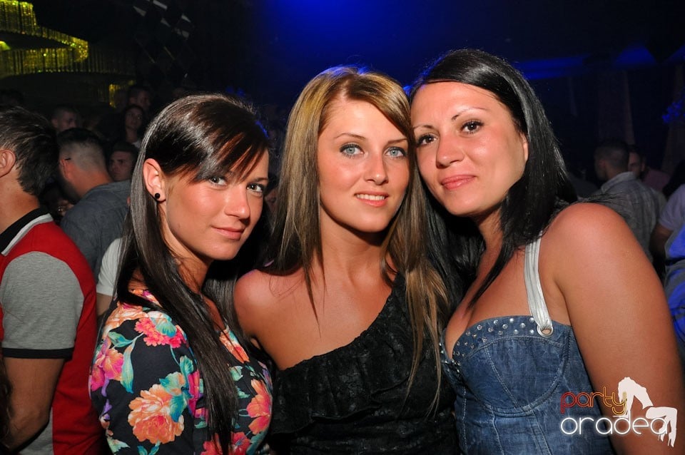 DJ Sava şi Andreea în Club The One,