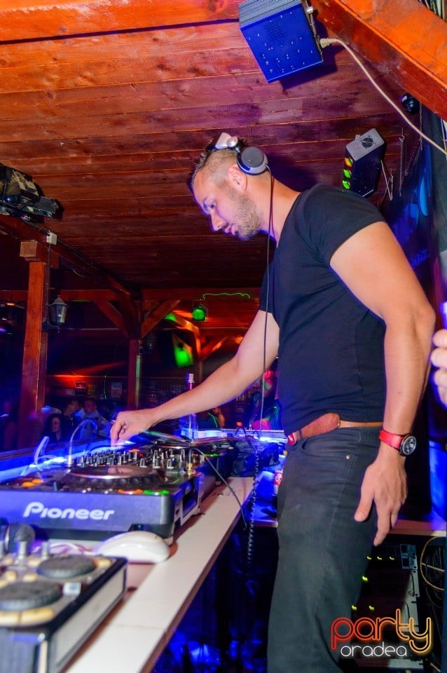 Dj Stephen in the Mix,