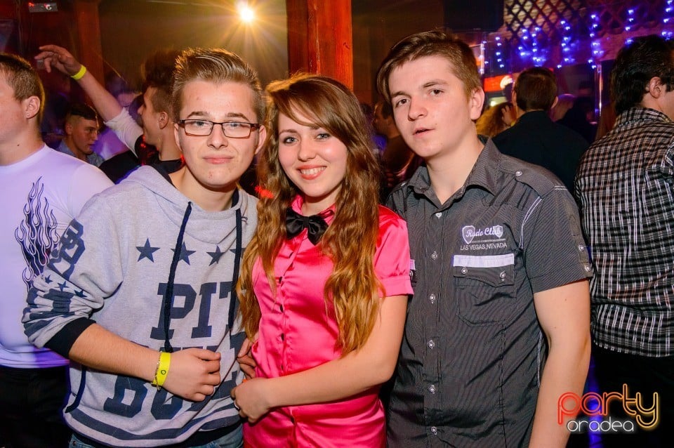 Dj Stephen, 