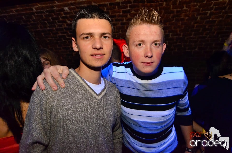 DJ Szatmári & Jucus în Club Escape,