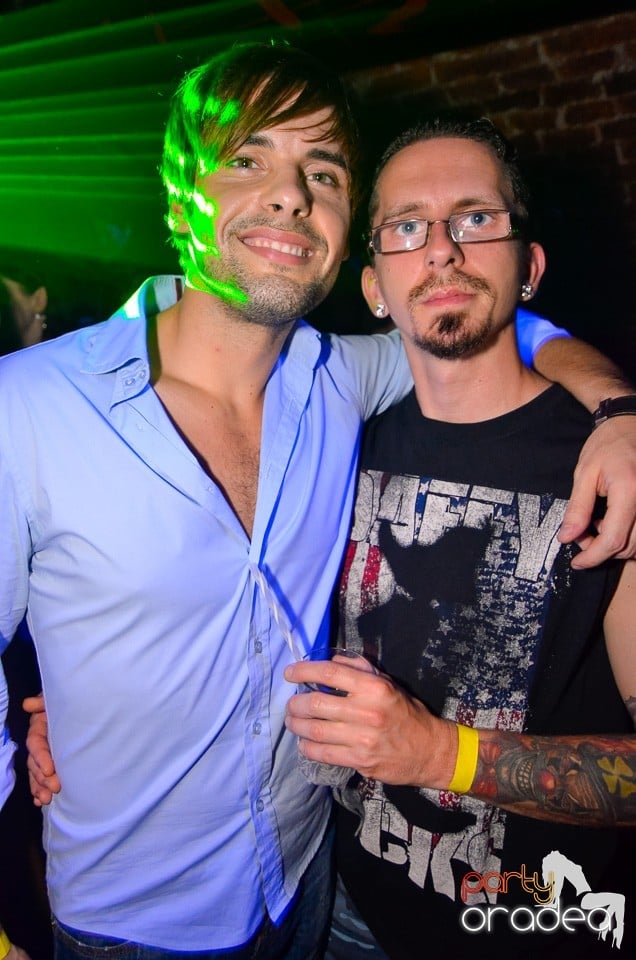 DJ Szatmári & Jucus în Club Escape, 