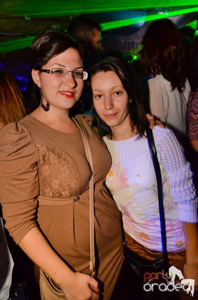 DJ Szatmári & Jucus în Club Escape,