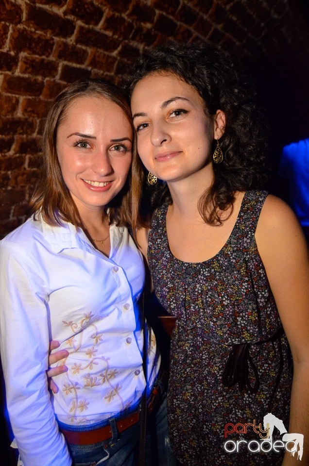 DJ Szatmári & Jucus în Club Escape,