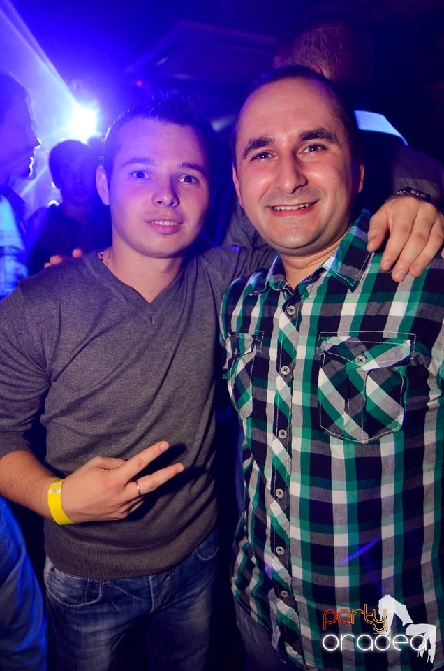 DJ Szatmári & Jucus în Club Escape, 