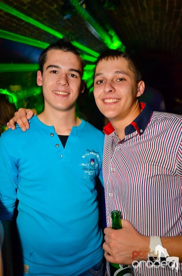 DJ Szatmári & Jucus în Club Escape,