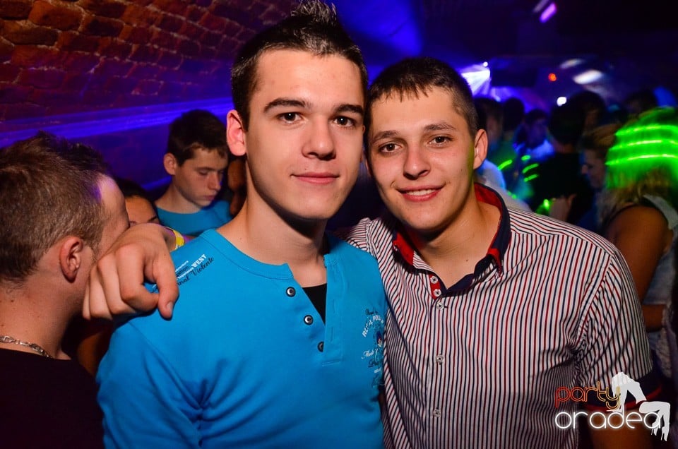 DJ Szatmári & Jucus în Club Escape, 