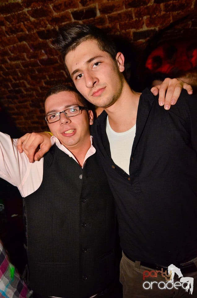 DJ Szatmári & Jucus în Club Escape, 