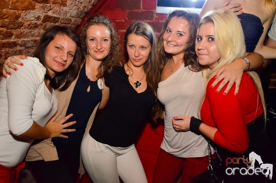 DJ Szatmári & Jucus în Club Escape,
