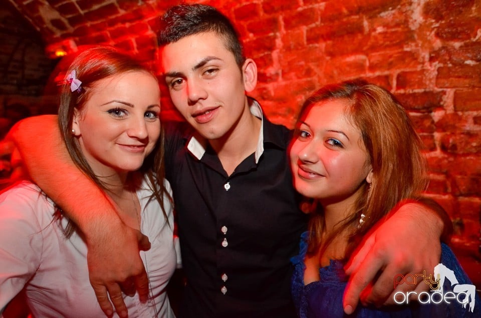 DJ Szatmári & Jucus în Club Escape,