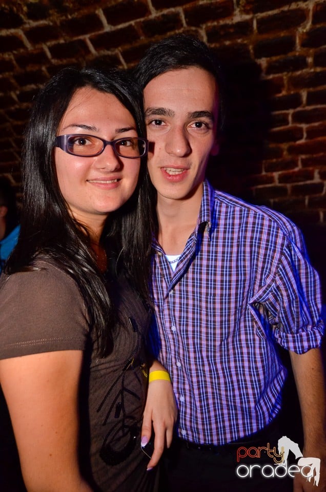 DJ Szatmári & Jucus în Club Escape,