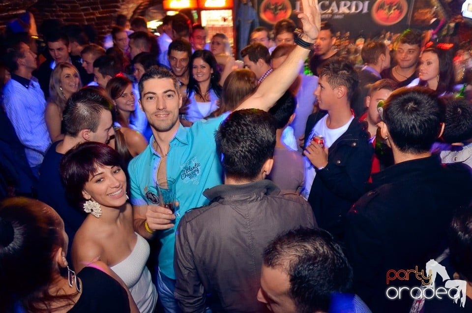 DJ Szatmári & Jucus în Club Escape,