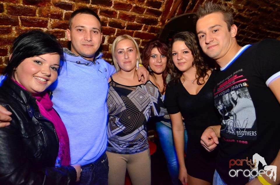 DJ Szatmári & Jucus în Club Escape,