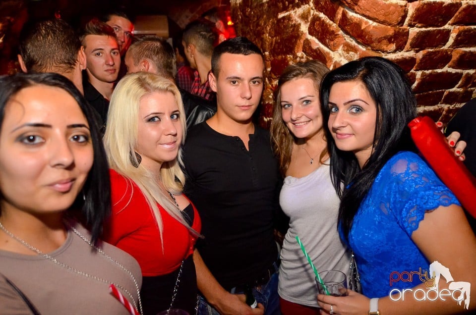 DJ Szatmári & Jucus în Club Escape,