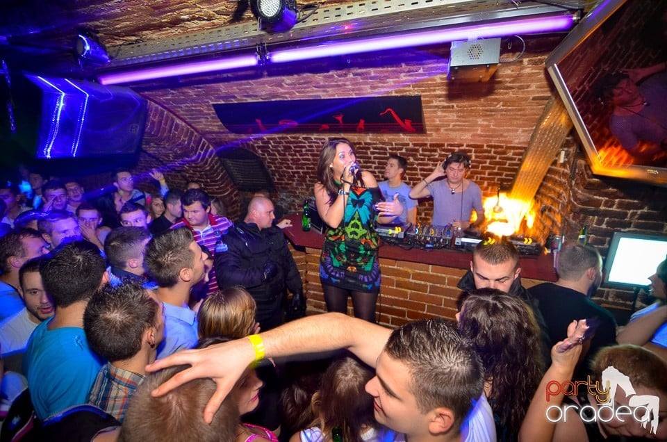 DJ Szatmári & Jucus în Club Escape,