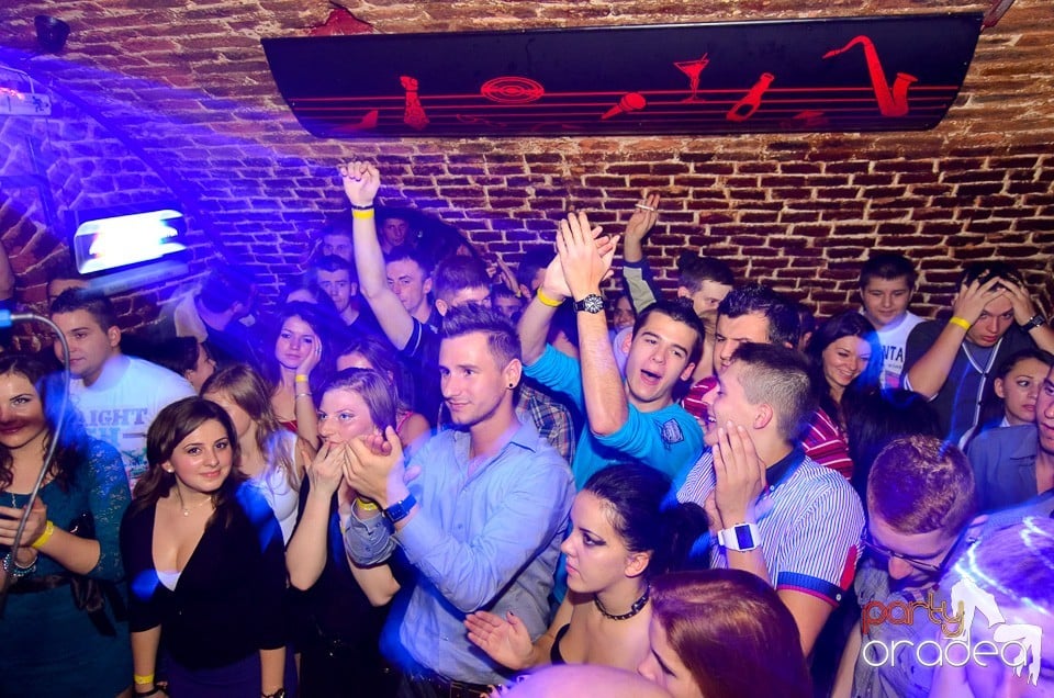 DJ Szatmári & Jucus în Club Escape,