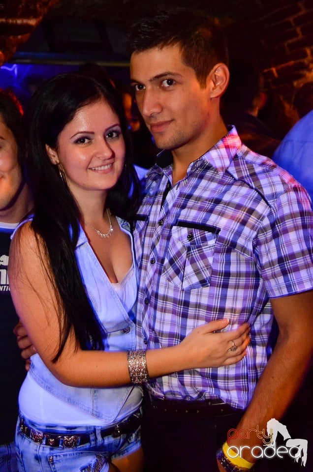 DJ Szatmári & Jucus în Club Escape,