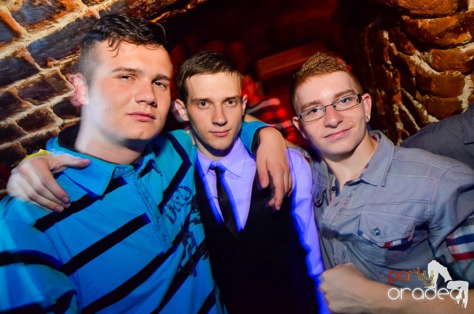 DJ Szatmári & Jucus în Club Escape,