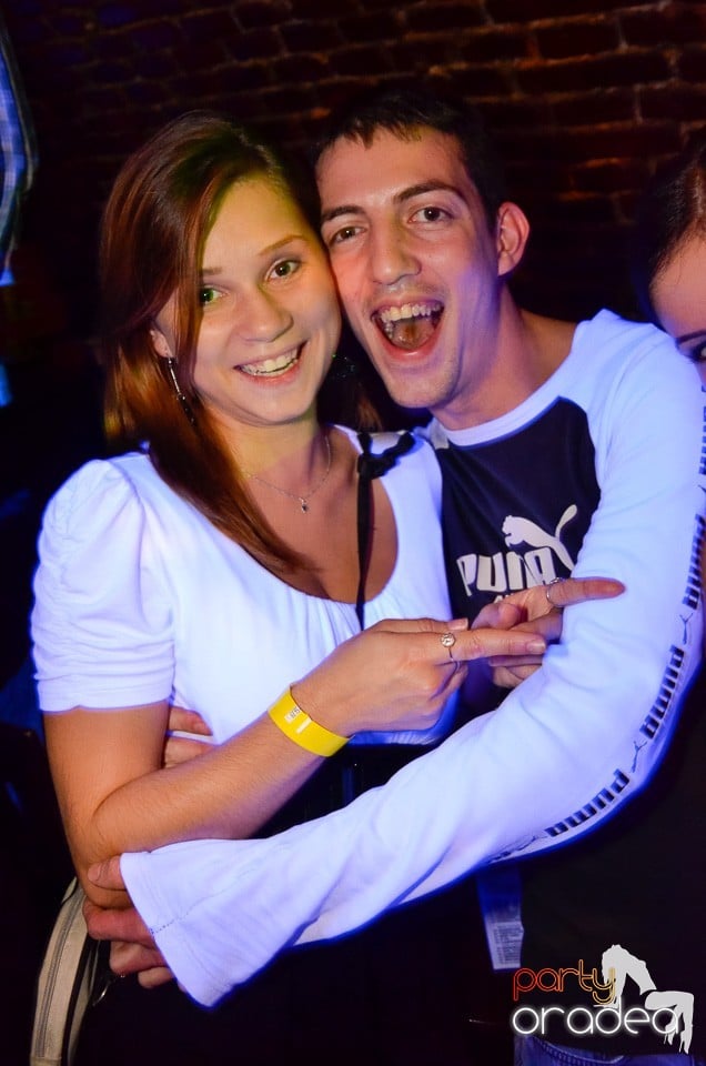 DJ Szatmári & Jucus în Club Escape,