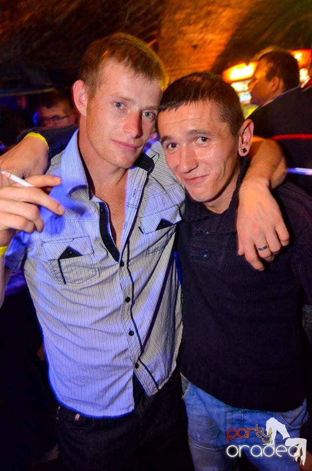 DJ Szatmári & Jucus în Club Escape, 