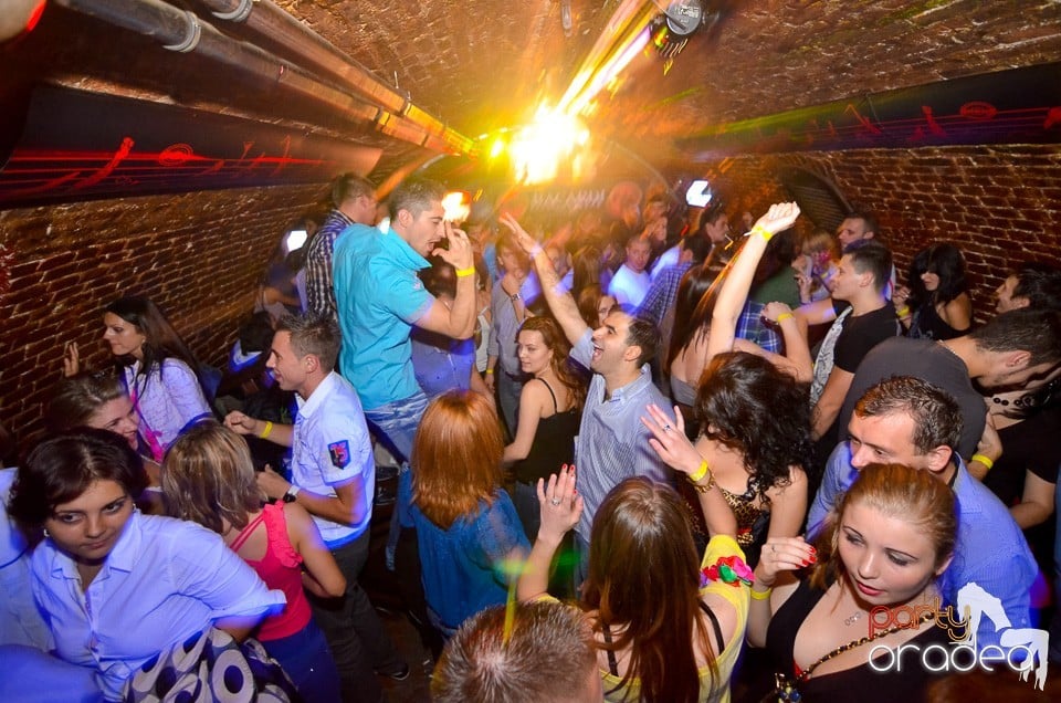 DJ Szatmári & Jucus în Club Escape,