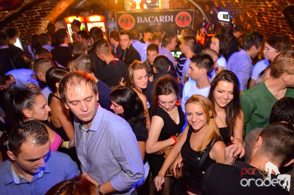 DJ Szatmári & Jucus în Club Escape,