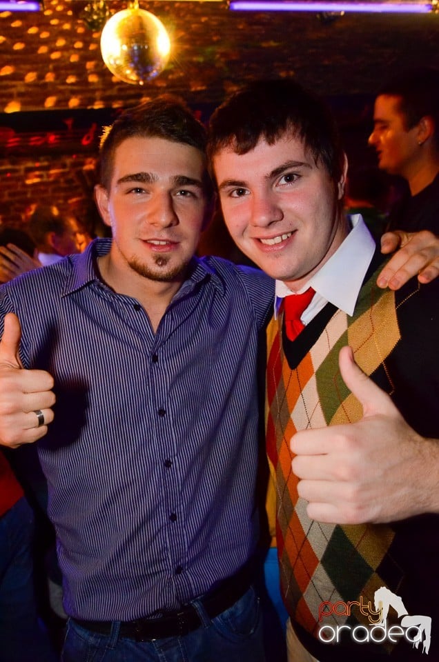 DJ Szatmári & Jucus în Club Escape,