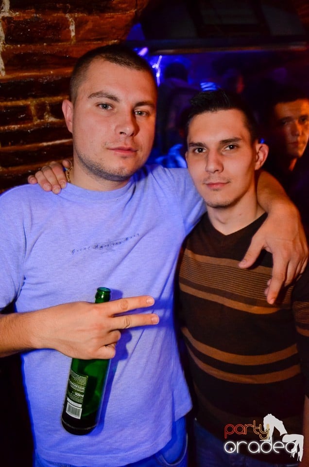 DJ Szatmári & Jucus în Club Escape, 