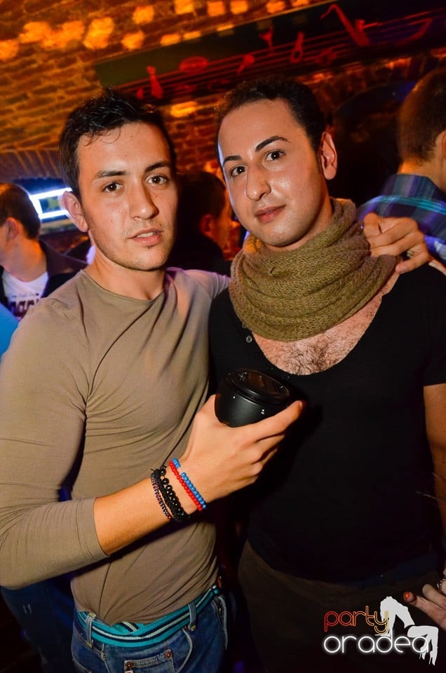 DJ Szatmári & Jucus în Club Escape,