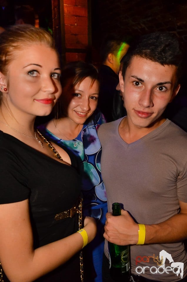 DJ Szatmári & Jucus în Club Escape,