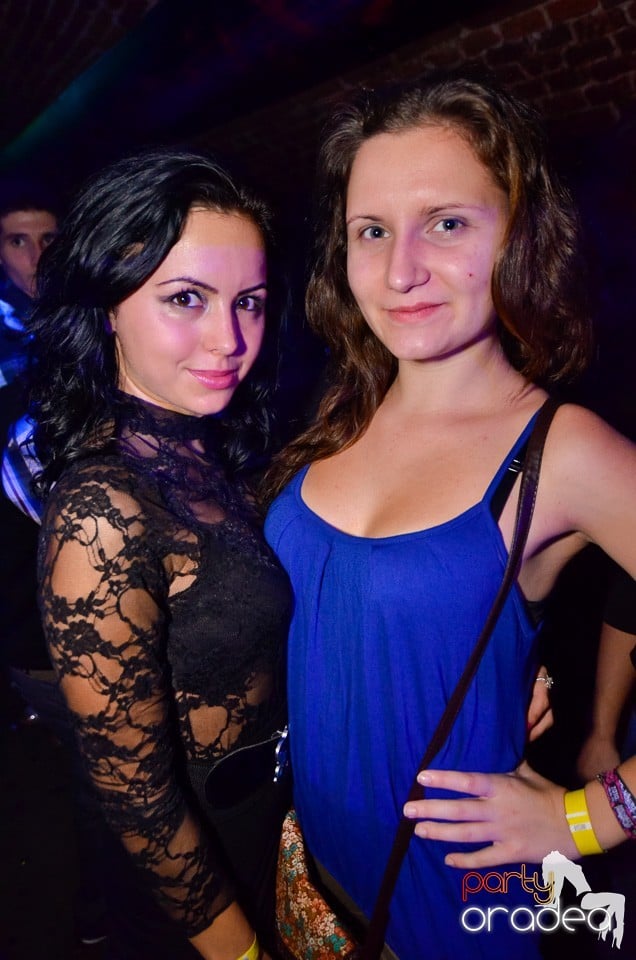 DJ Szatmári & Jucus în Club Escape,