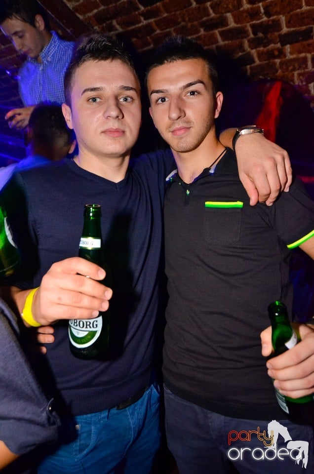 DJ Szatmári & Jucus în Club Escape, 