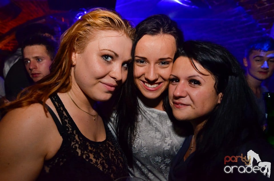 DJ Szatmári & Jucus în Club Escape,