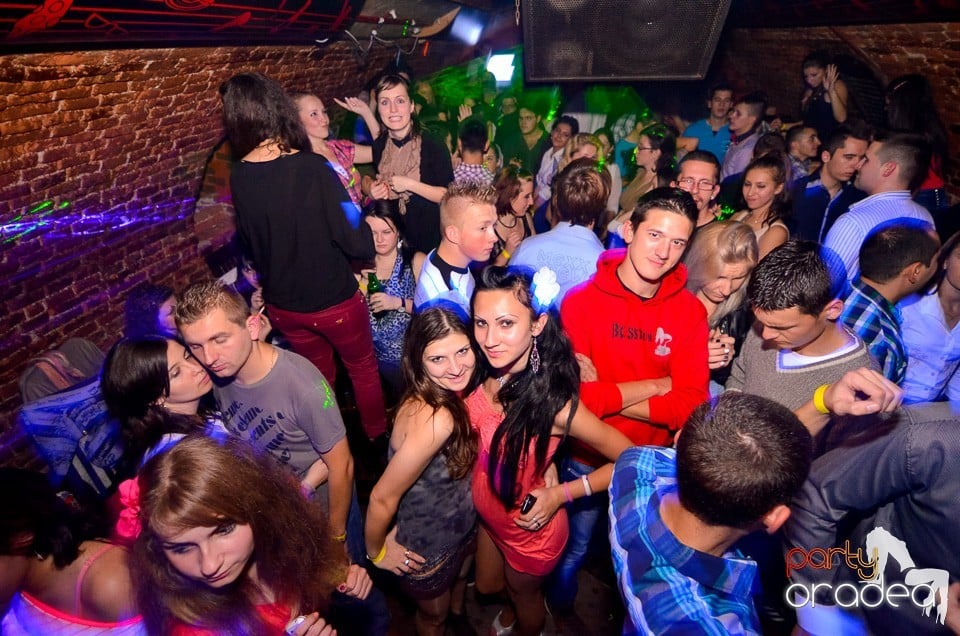 DJ Szatmári & Jucus în Club Escape, 