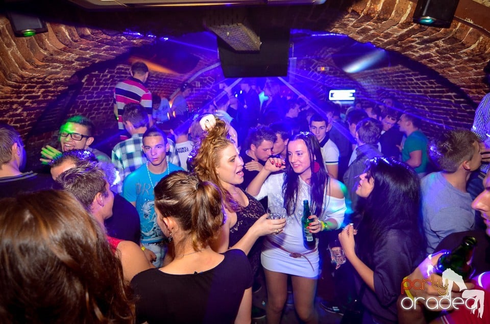 DJ Szatmári & Jucus în Club Escape,