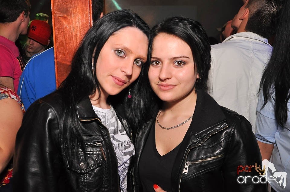 DJ Szatmári & Jucus în Disco Faház,