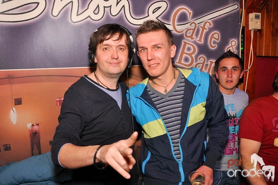 DJ Szatmári & Jucus în Disco Faház,