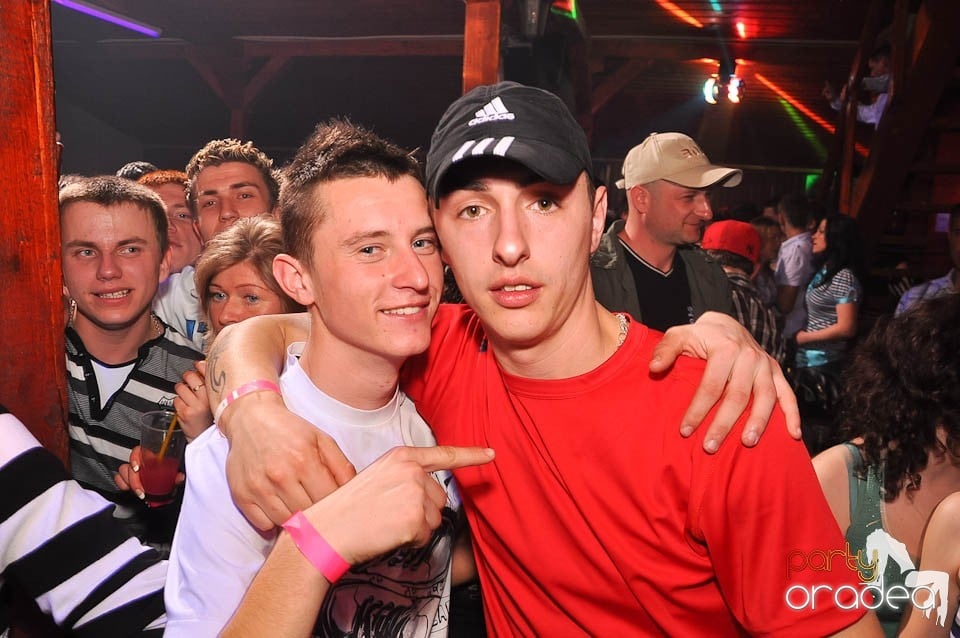 DJ Szatmári & Jucus în Disco Faház, 