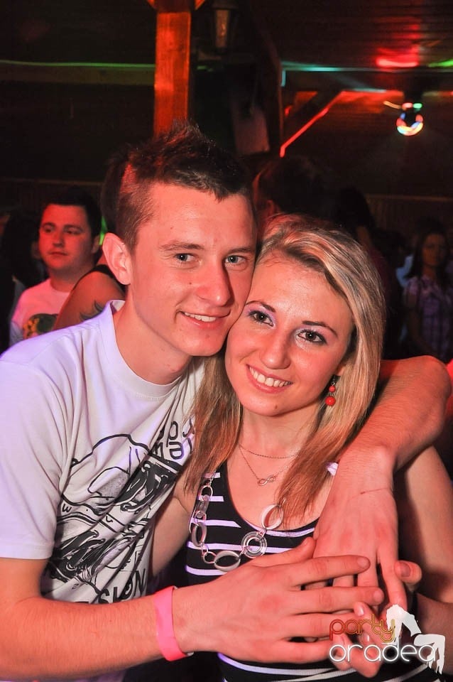 DJ Szatmári & Jucus în Disco Faház,