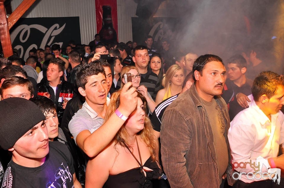 DJ Szatmári & Jucus în Disco Faház,