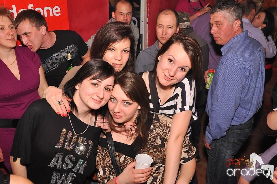 DJ Szatmári & Jucus în Disco Faház,